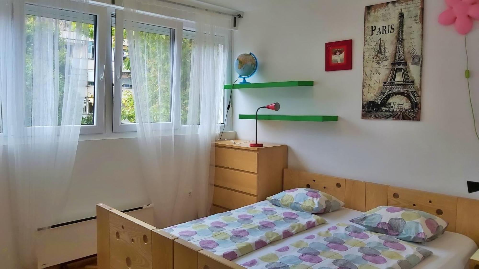 Apartment Anita أوميس الغرفة الصورة