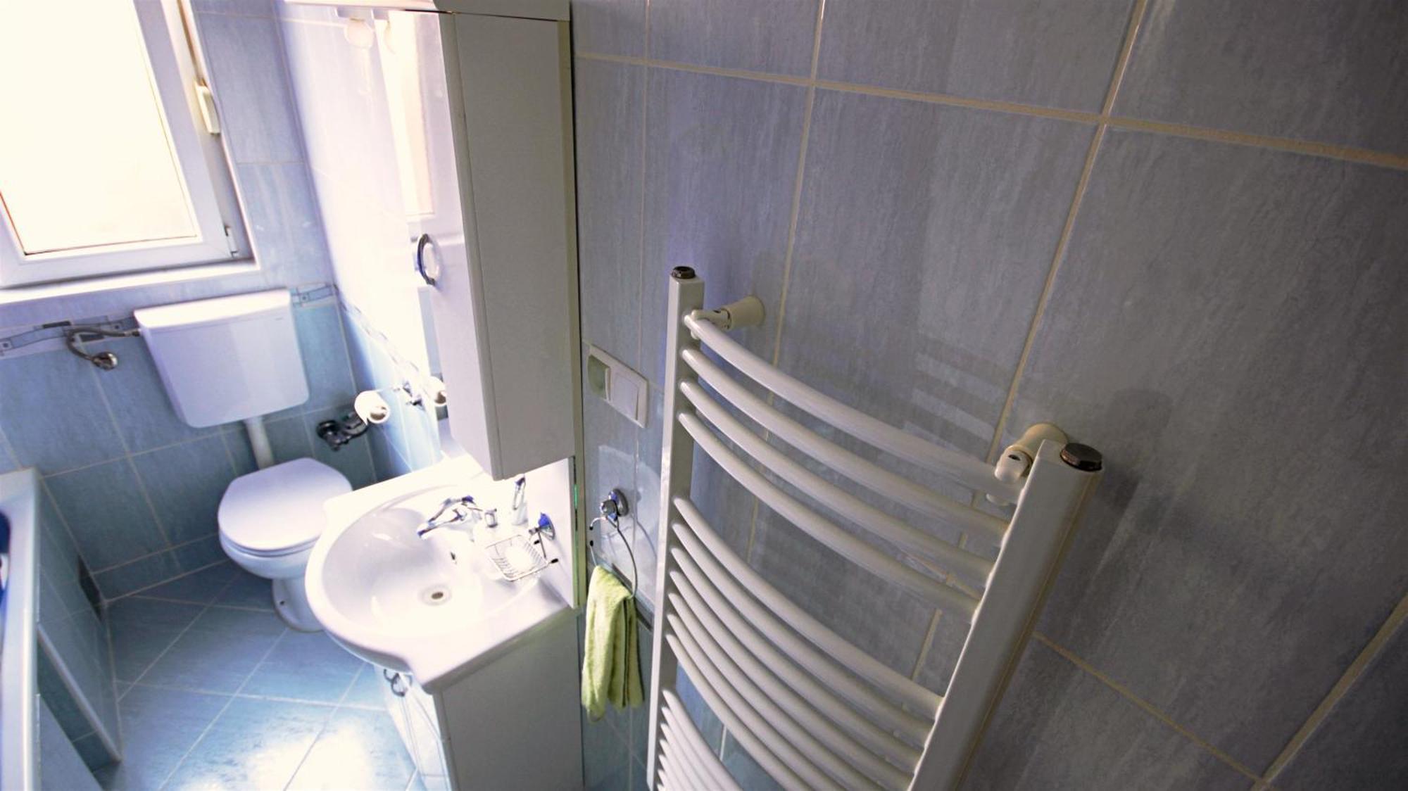 Apartment Anita أوميس الغرفة الصورة