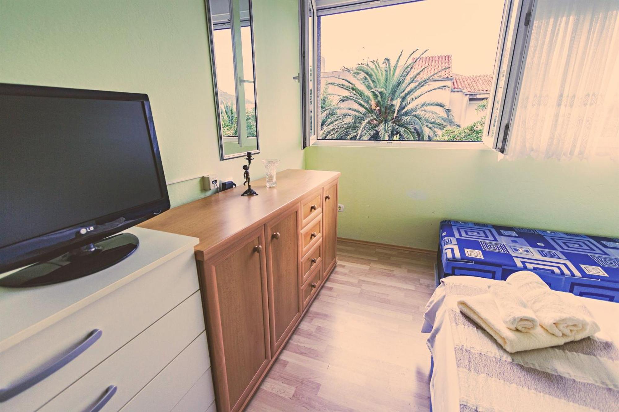 Apartment Anita أوميس الغرفة الصورة