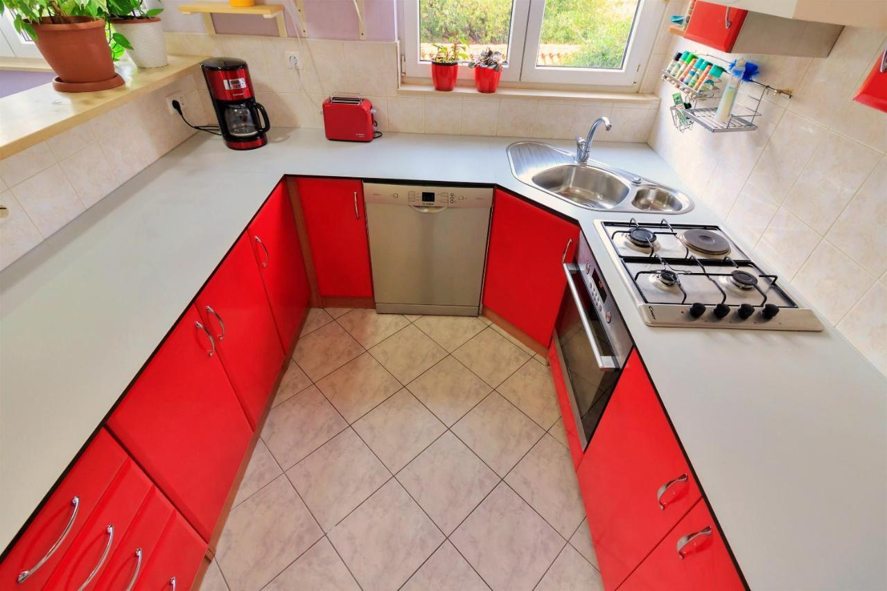 Apartment Anita أوميس المظهر الخارجي الصورة